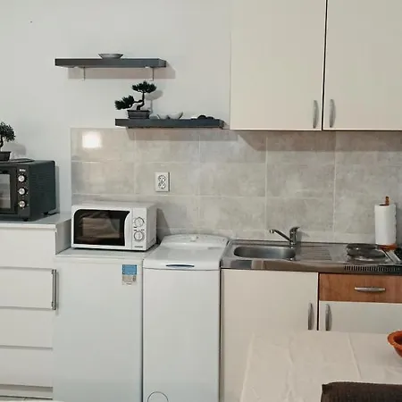 Nika Free Parking Apartman Split
